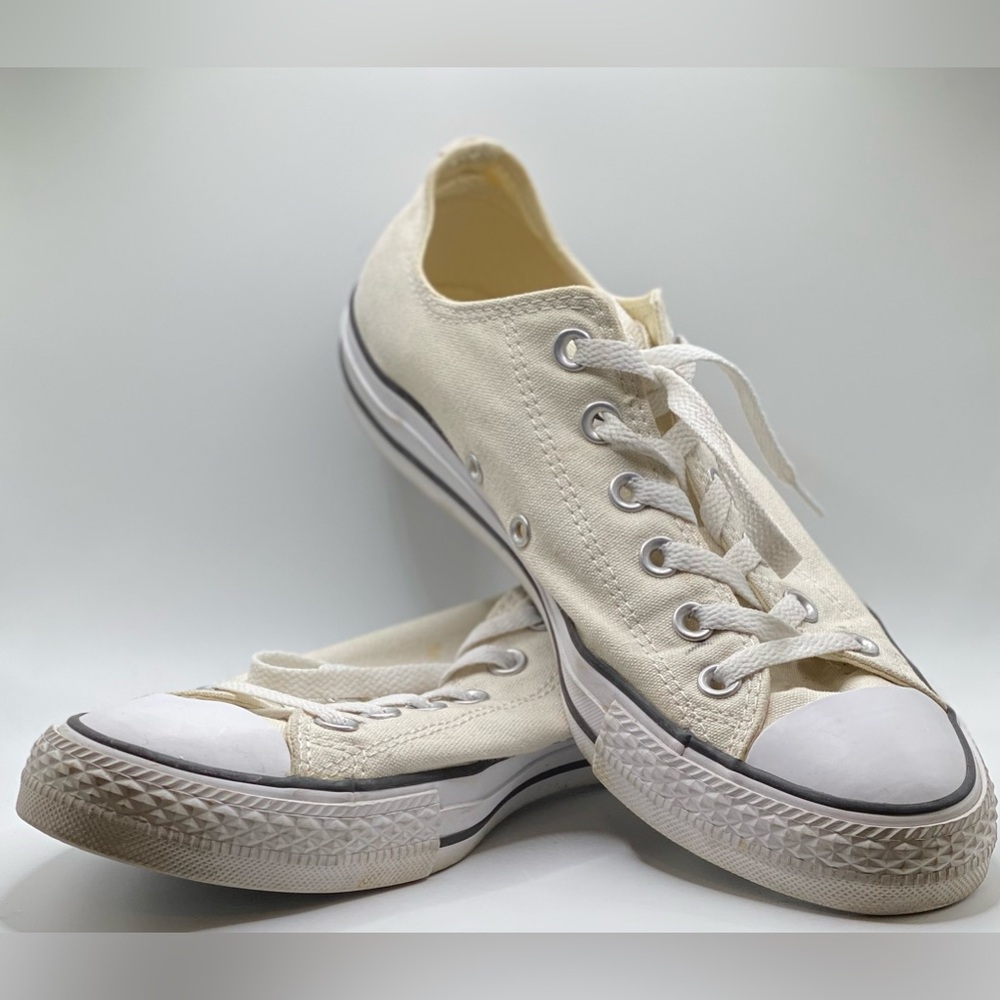 Cream Low Top All Star Converse